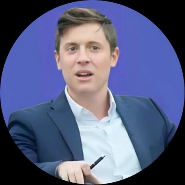 Alex Finn YouTube channel profile image