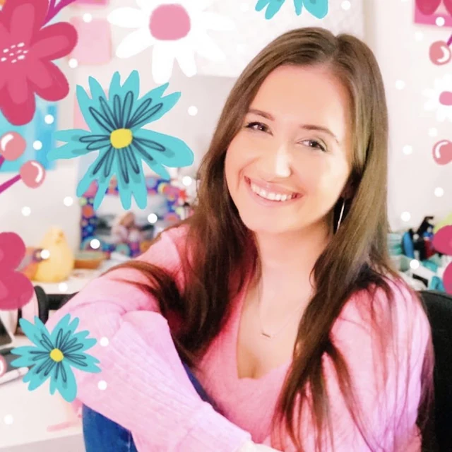 Emily Cromwell Designs YouTube channel profile image