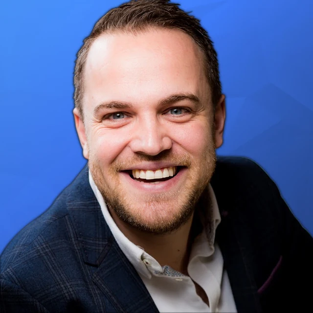 James Sinclair YouTube channel profile image